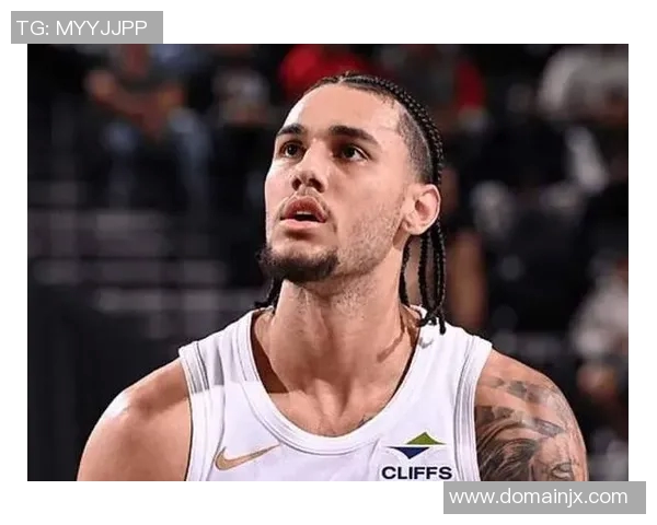 骑士力克活塞，小里佐独得25分，重振雄风